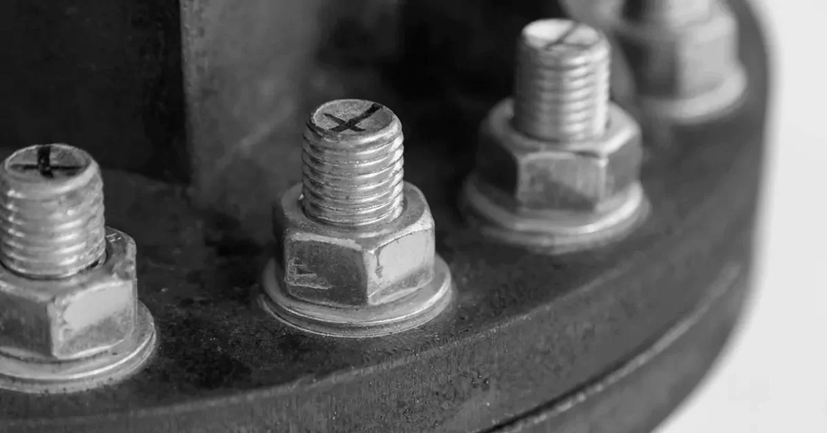 Lực siết bu lông bánh xe 